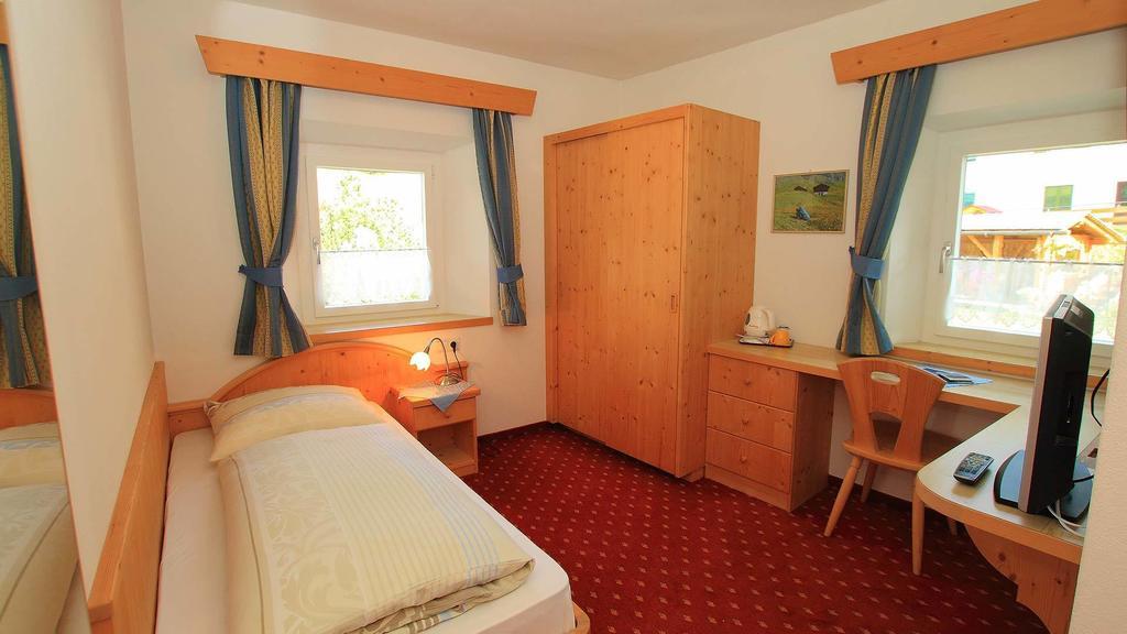 Bed&Breakfast Iman Santa Cristina Val Gardena Zimmer foto