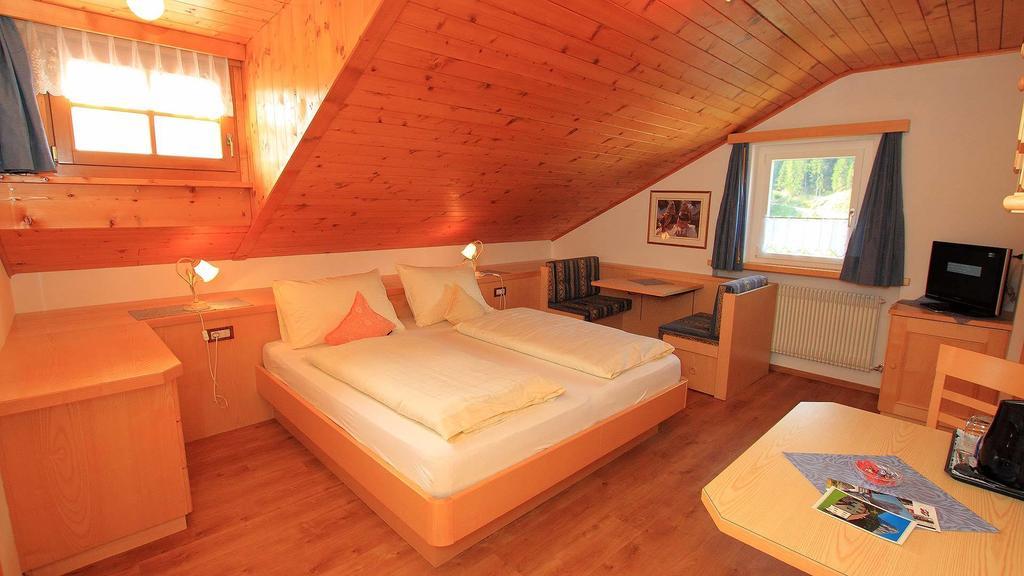 Bed&Breakfast Iman Santa Cristina Val Gardena Zimmer foto